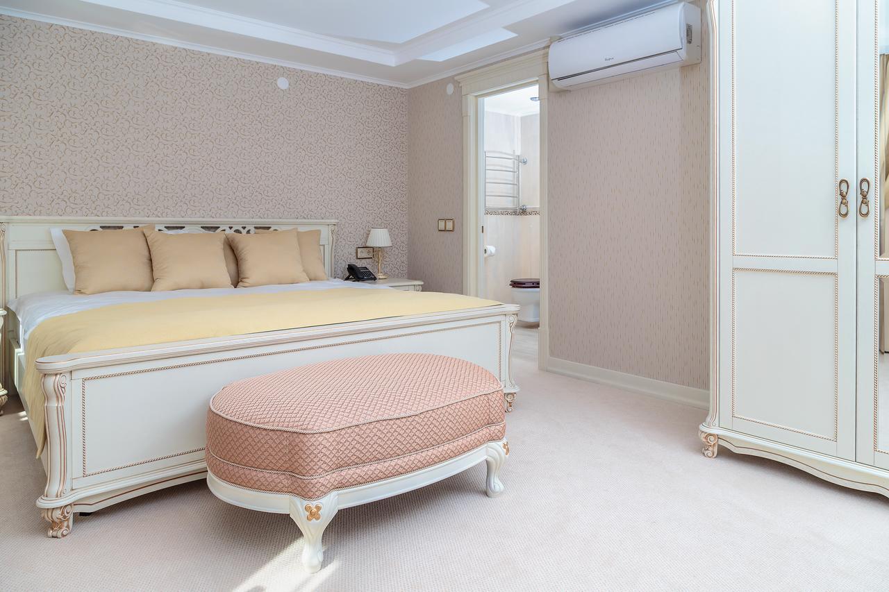 Hotel Polonez Minsk Extérieur photo